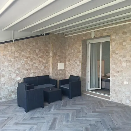 La Dea Penzion Ferrara